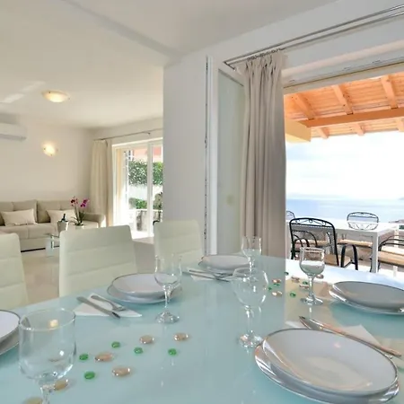 Silvija Villa Poljane